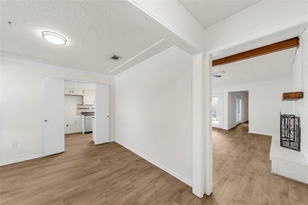 3706 Downs Way - Photo 7 of 38