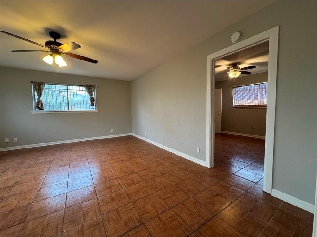 514 Woodrow Ave - Photo 7 of 13