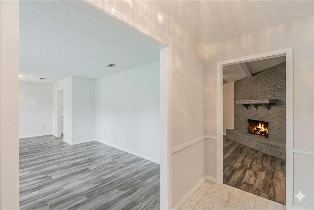 6248 Trail Lake Dr - Photo 3 of 28