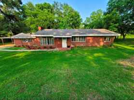 3444 S Garrett St - Photo 1 of 1