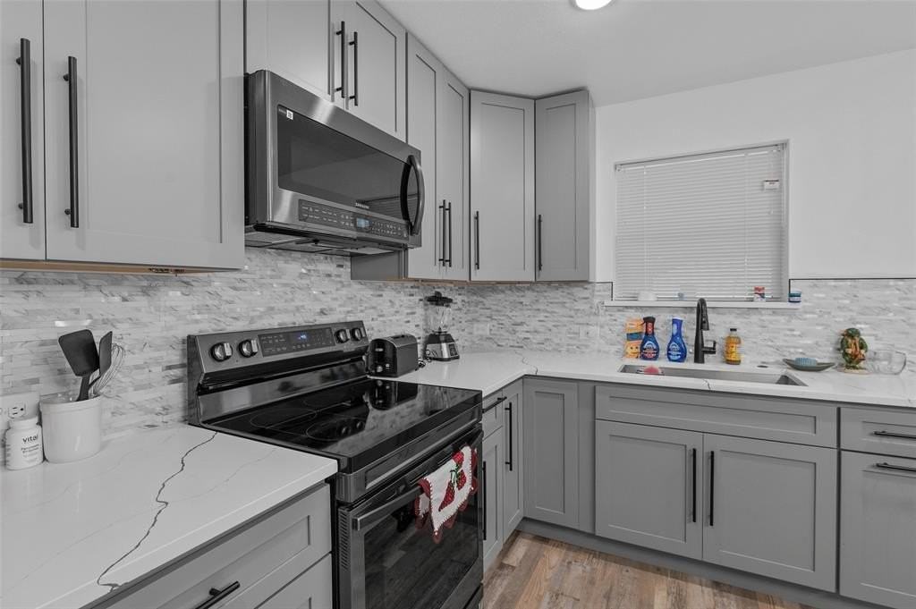 1024 Greenlee St - Photo 7 of 25