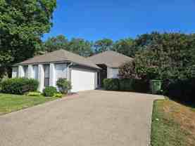 2705 Francisco Dr - Photo 1 of 1