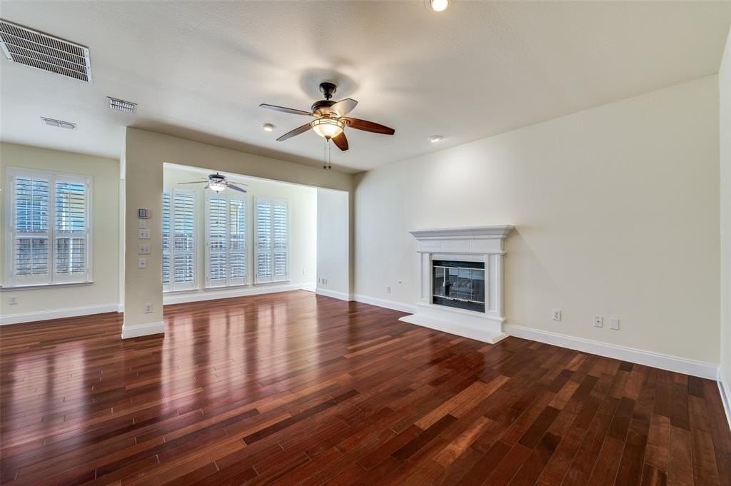 535 Hawken Dr - Photo 3 of 12