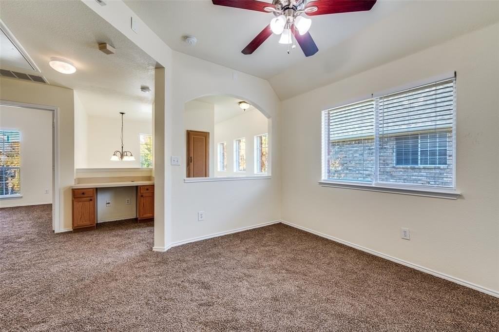 535 Hawken Dr - Photo 6 of 12