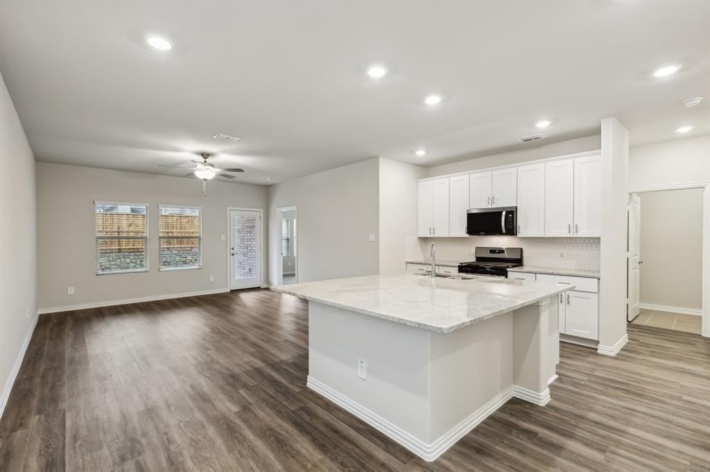 5110 Bonanza Dr - Photo 6 of 30