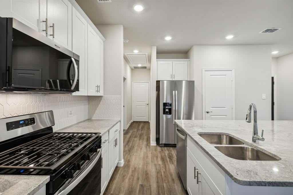 5110 Bonanza Dr - Photo 7 of 30