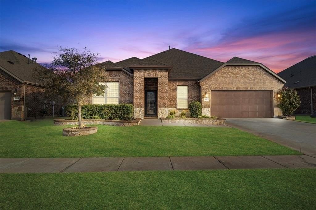 10813 Culberson Dr - Photo 2 of 31