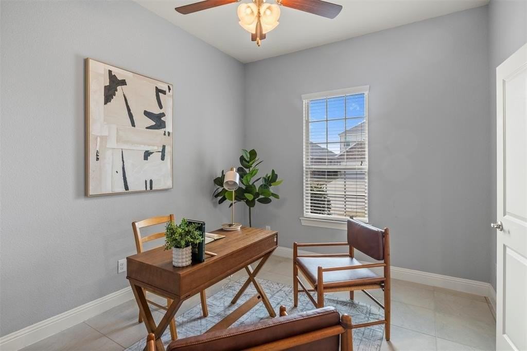 10813 Culberson Dr - Photo 6 of 31