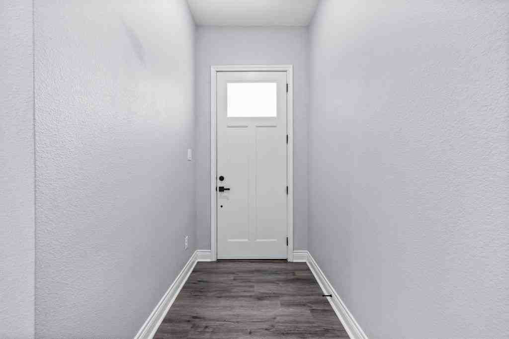 1701 Belzise Ter - Photo 7 of 35