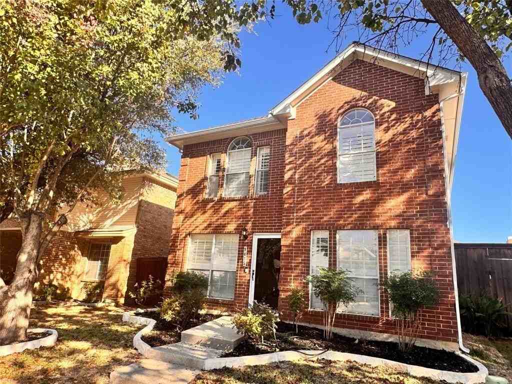 9435 Blue Jay Way - Photo 2 of 27