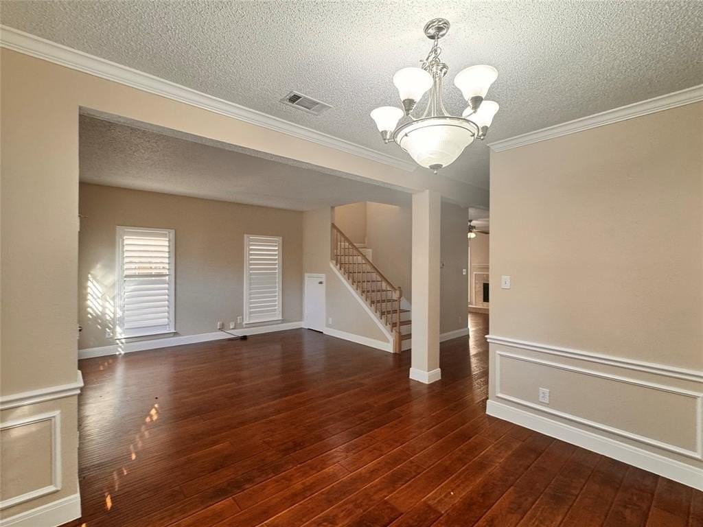 9435 Blue Jay Way - Photo 7 of 27