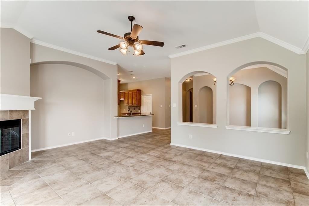 12621 Greenhaven Dr - Photo 2 of 30