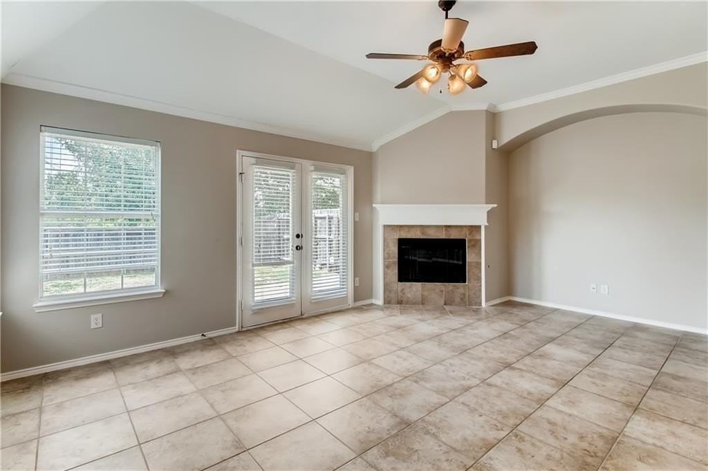 12621 Greenhaven Dr - Photo 3 of 30