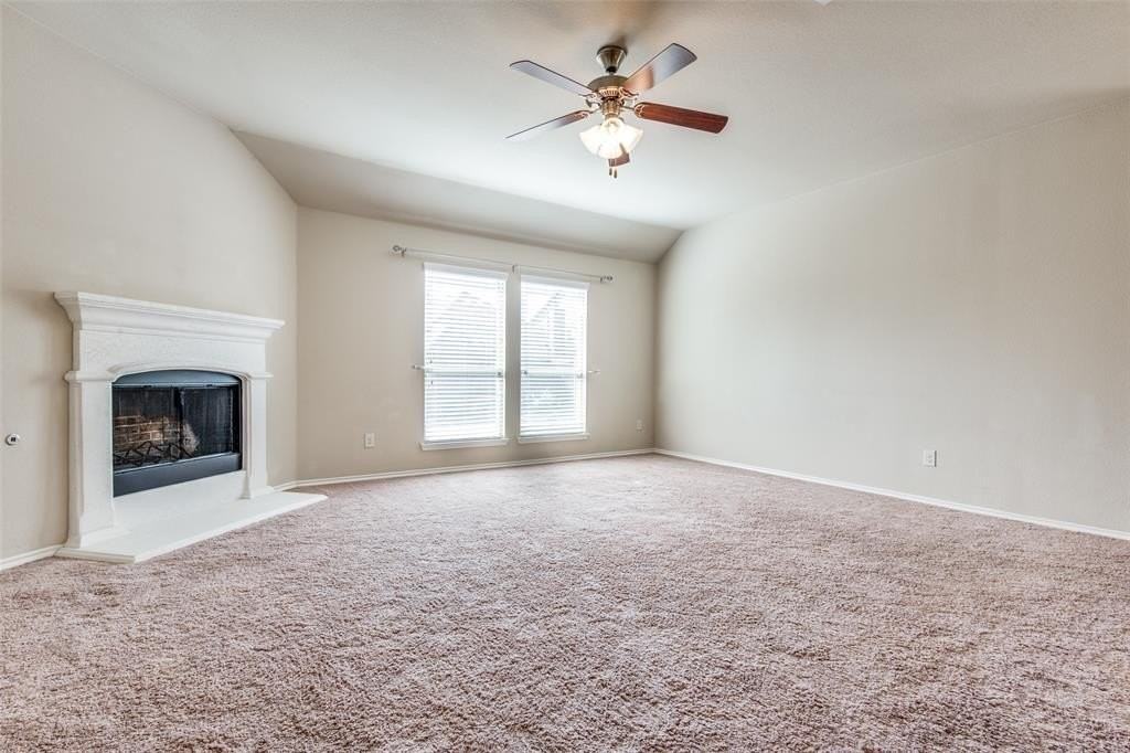 1120 Lake Meadow Ln - Photo 7 of 25