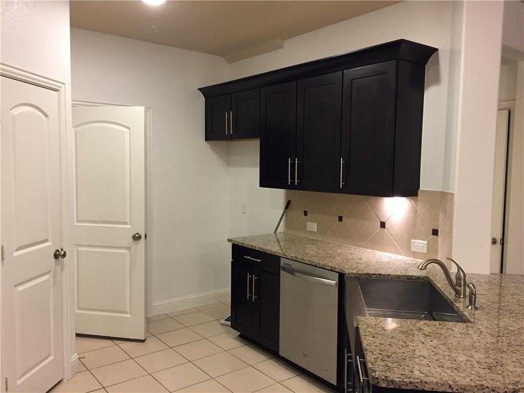 409 Busher Dr - Photo 7 of 34