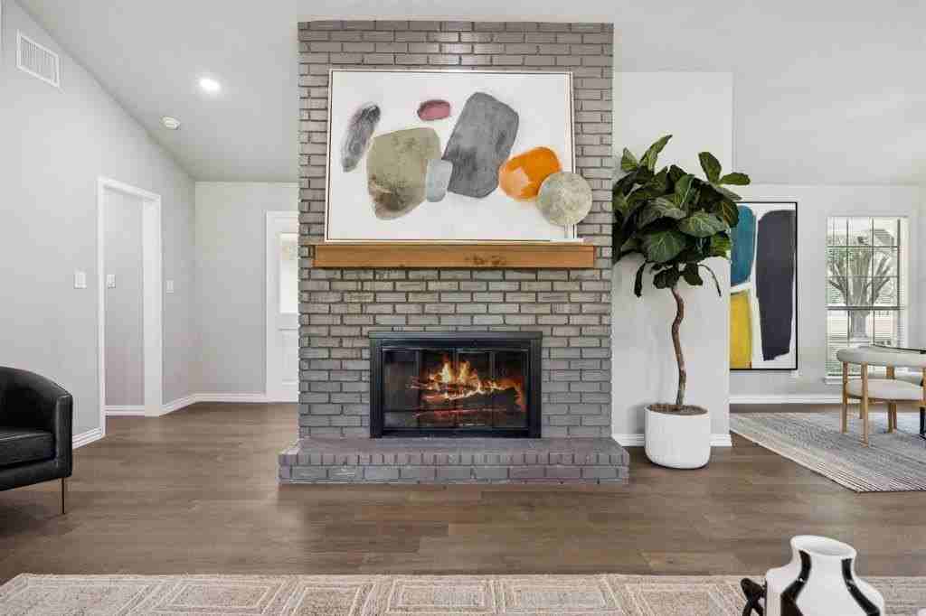 10 Chisholm Trl - Photo 4 of 40