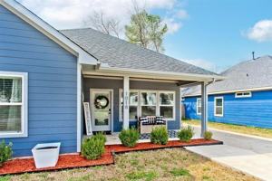 featured image of 1018 Chase St