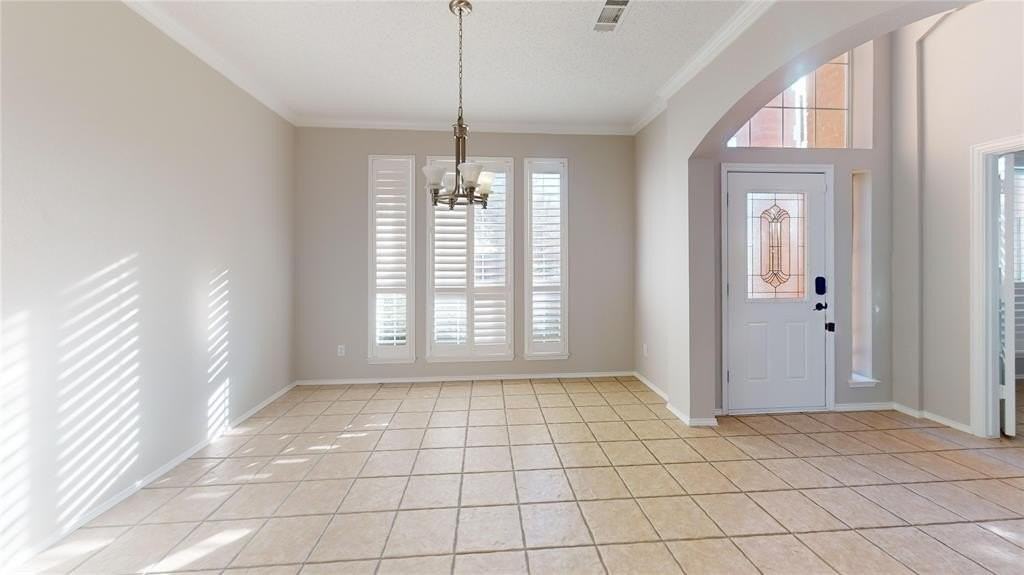 3421 Marsalis Ln - Photo 2 of 23