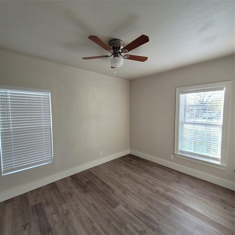 4024 Neches St - Photo 4 of 12