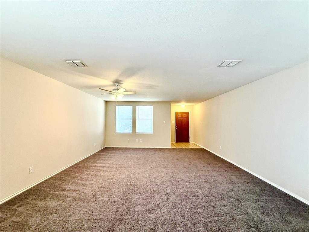 12900 Vassar Dr - Photo 6 of 15