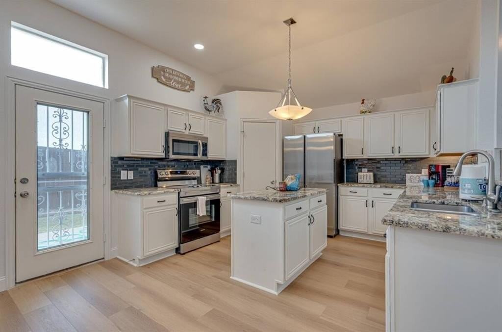 4908 Rustic Ridge Dr - Photo 5 of 22