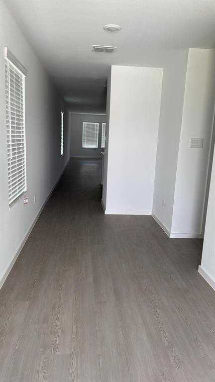 3120 Tokara St - Photo 3 of 17