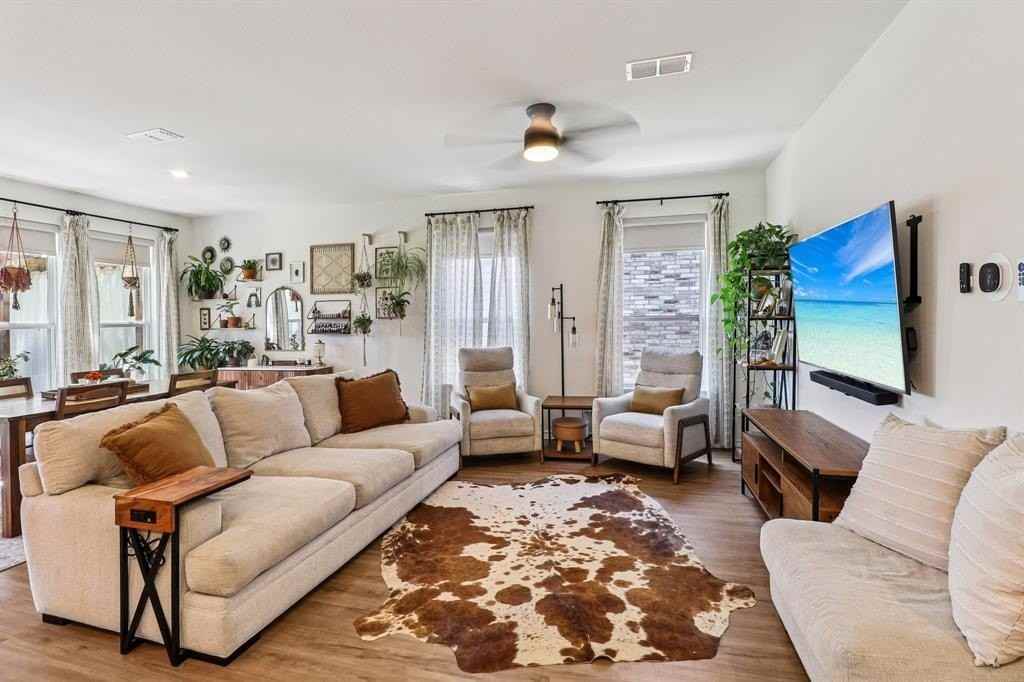 948 Brock Dr - Photo 6 of 29