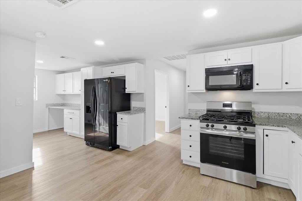 404 S Murray St - Photo 5 of 24