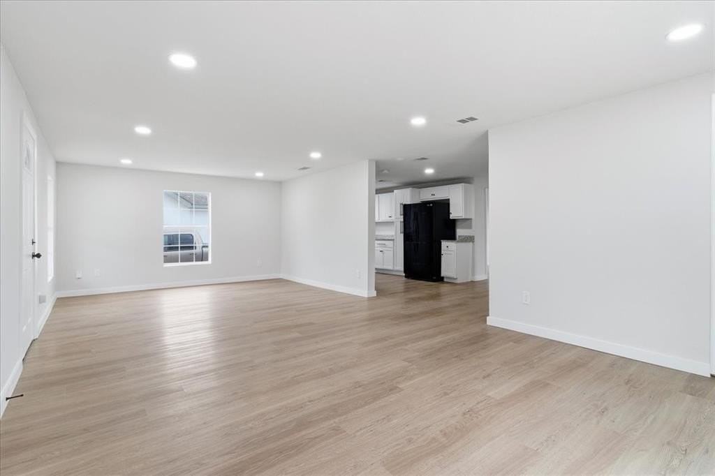 404 S Murray St - Photo 6 of 24