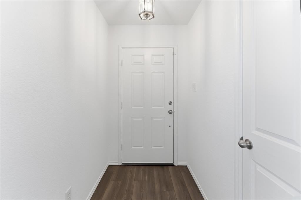 2309 Pyrite Dr - Photo 4 of 36