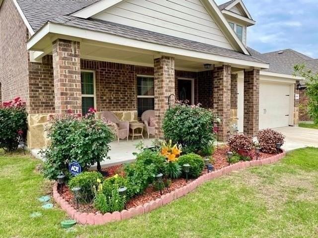 2305 Willard Way - Photo 2 of 16