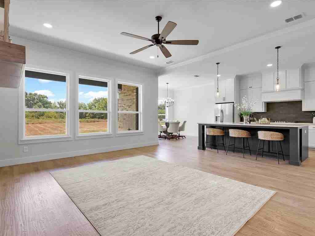 1021 Silver Sage Trl - Photo 3 of 26