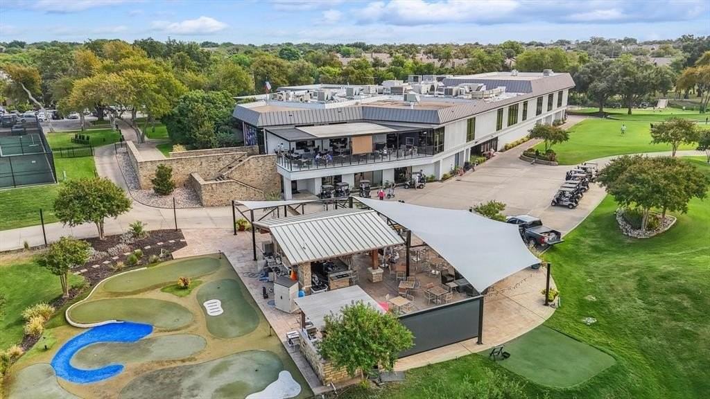 15914 Club Crest Dr #1112 - Photo 3 of 35