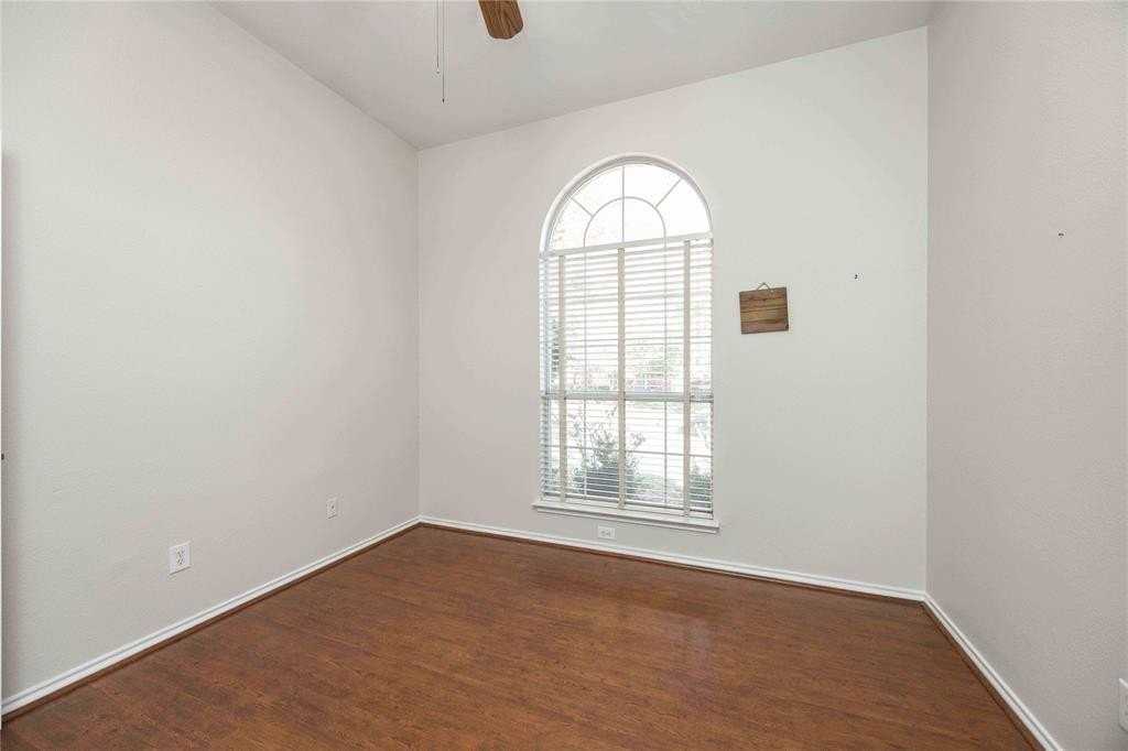 2444 Elm Leaf Ln - Photo 4 of 40