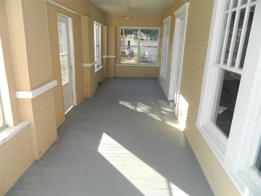 110 W Mulberry St - Photo 7 of 14