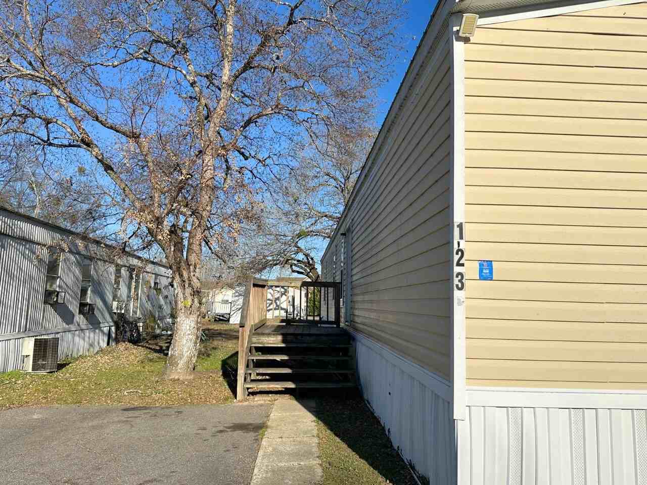 5700 Bell Rd #123 - Photo 2 of 2