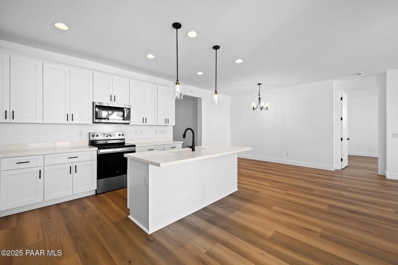 5992 E Finch St - Photo 5 of 36