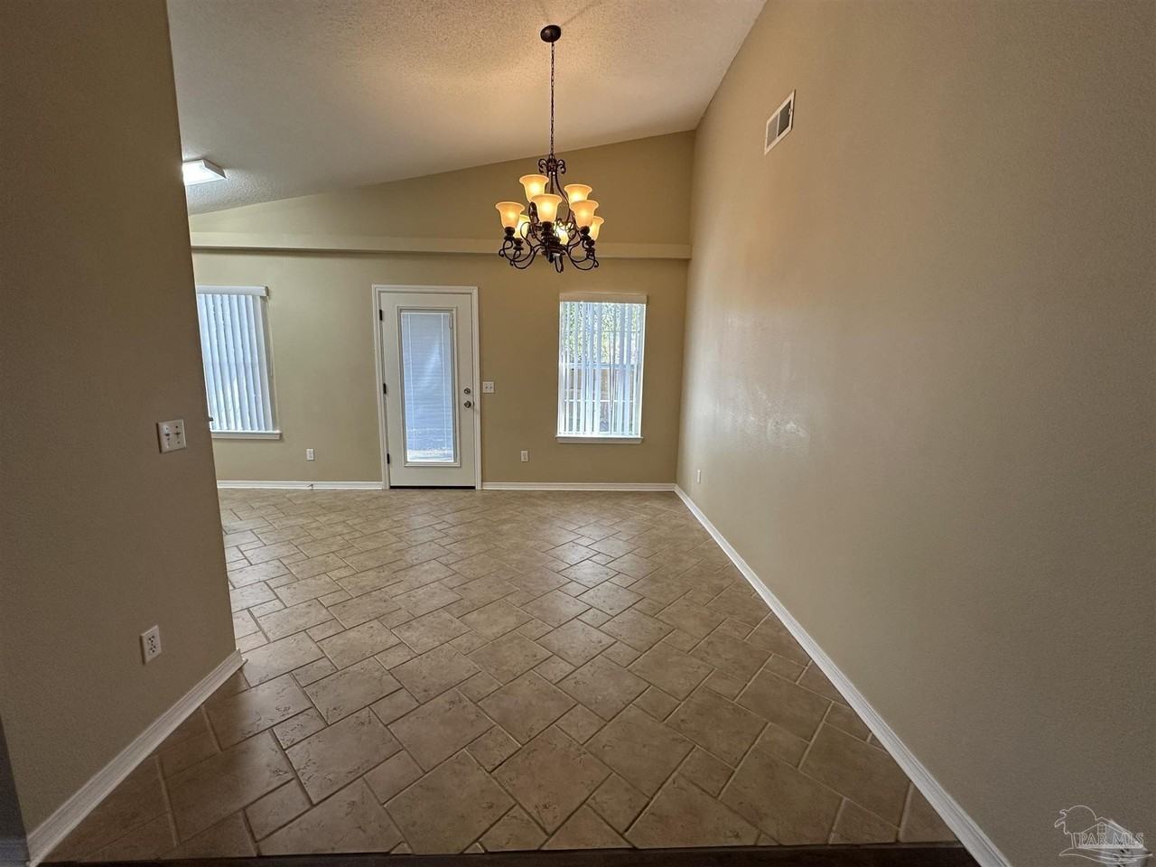 7909 Cayenne Way - Photo 4 of 16