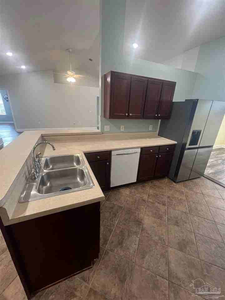 4804 Ribault Ln - Photo 7 of 23