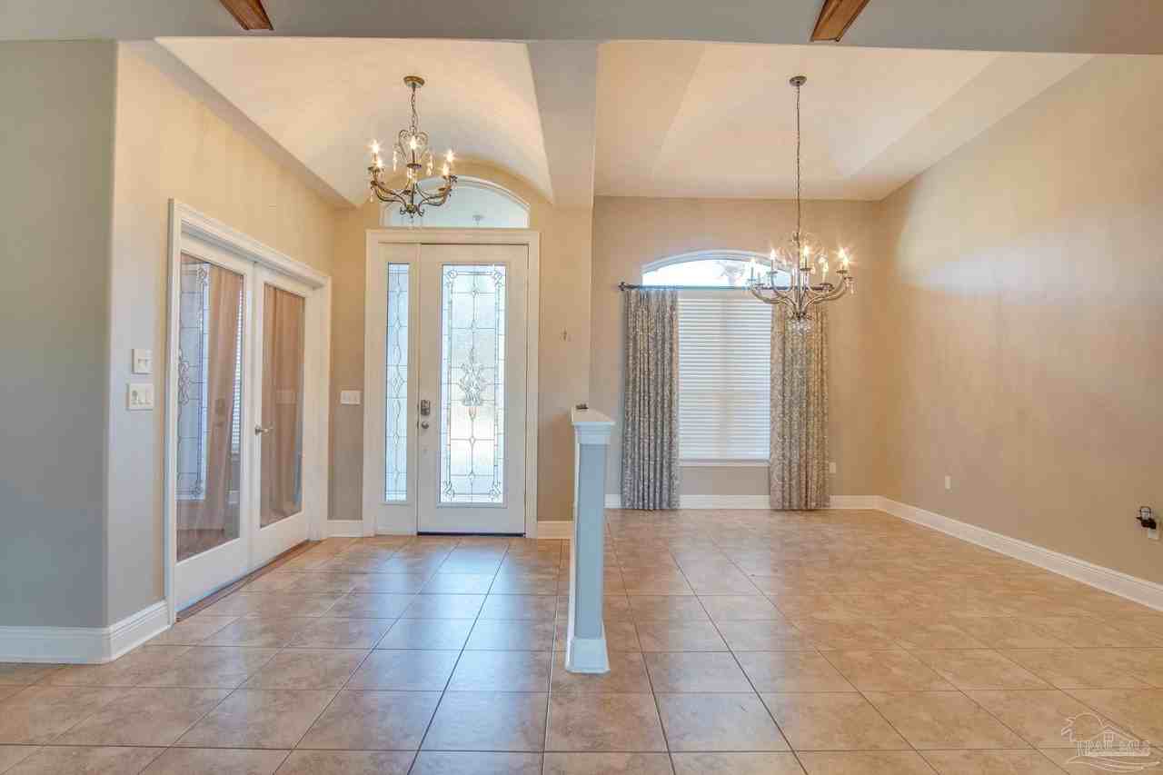 2655 Masters Blvd - Photo 5 of 43