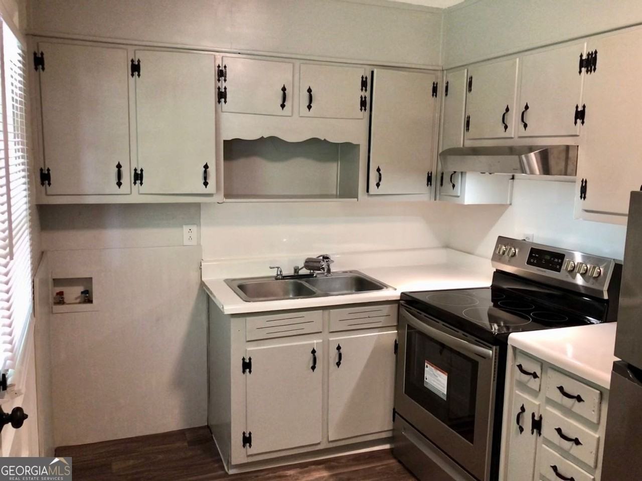 6250 Vera Ln Sw - Photo 2 of 11