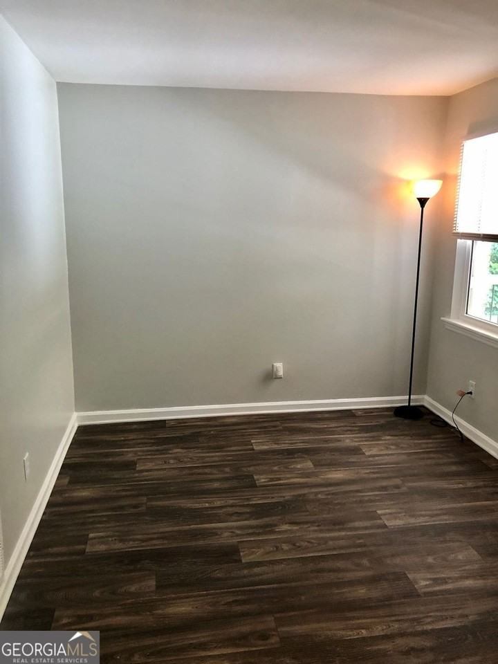 6250 Vera Ln Sw - Photo 4 of 11