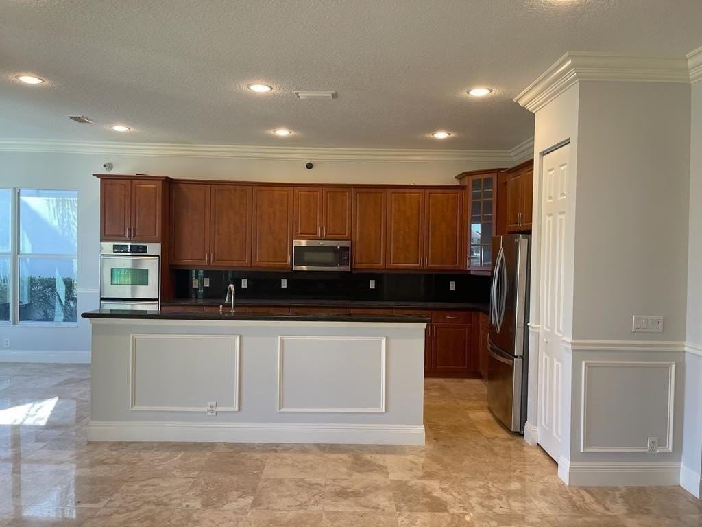 9326 Plantation Estates Dr - Photo 6 of 20