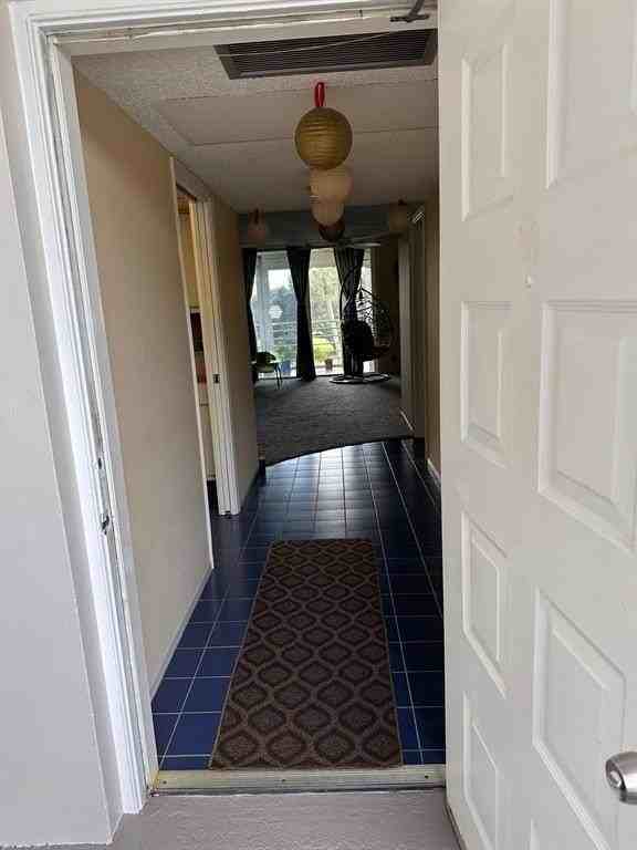 565 Oaks Ln #308 - Photo 7 of 15