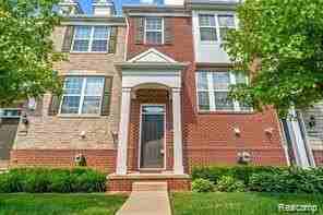 28024 Hopkins Dr - Photo 2 of 25