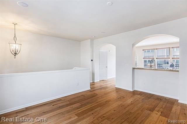 27999 Middleton Dr - Photo 5 of 25