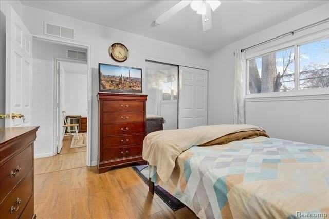 1564 Moulin Ave - Photo 7 of 12