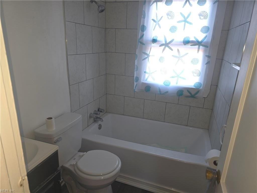 4722 Shafer St - Photo 4 of 10