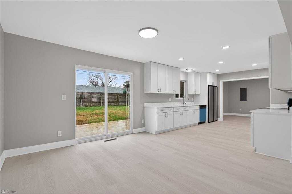 416 Kellam Rd - Photo 6 of 20