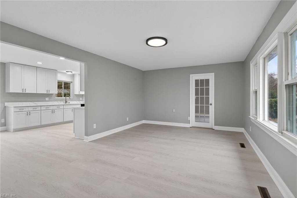 416 Kellam Rd - Photo 7 of 20